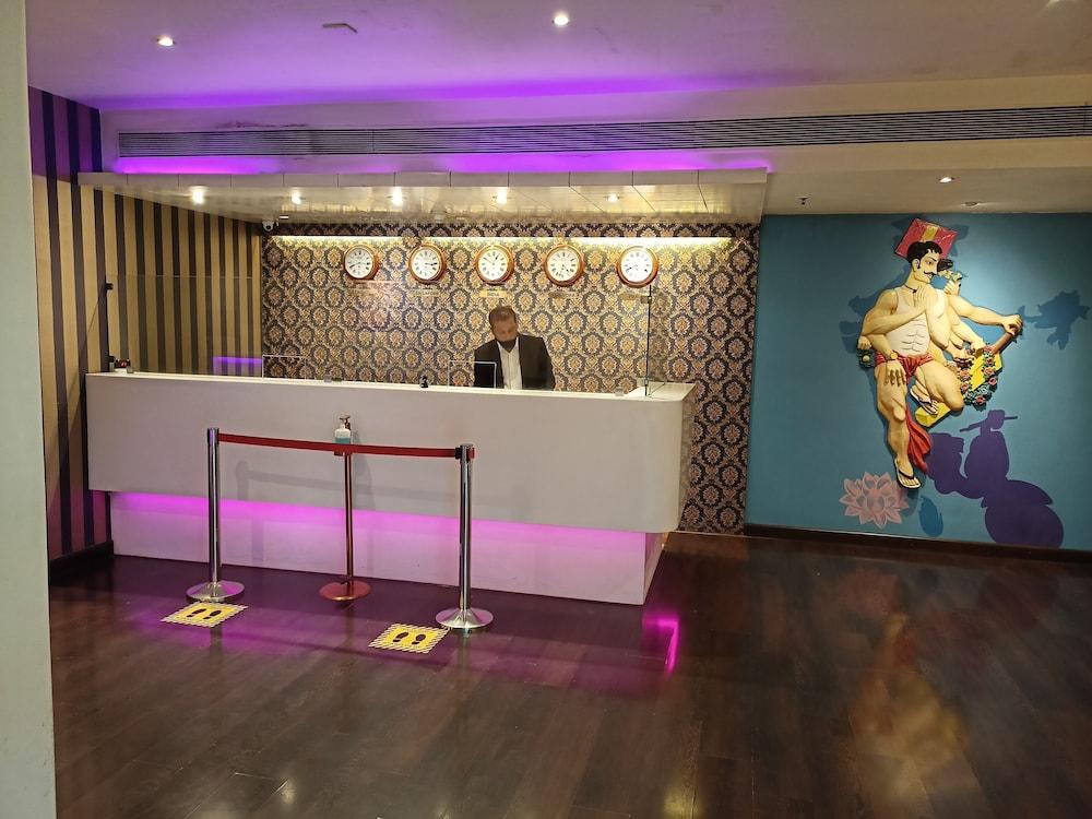 The Beatle Hotel Mumbai Exterior foto